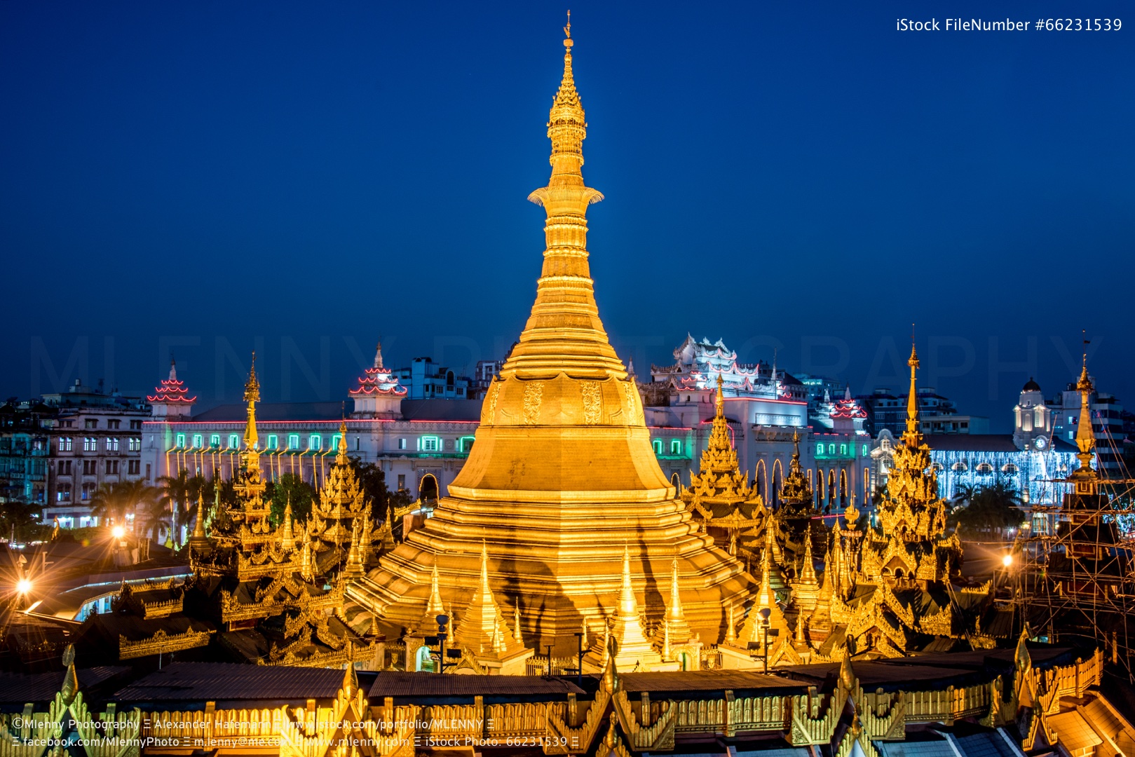 Golden Sule Pagoda at Night Yangon, Myanmar